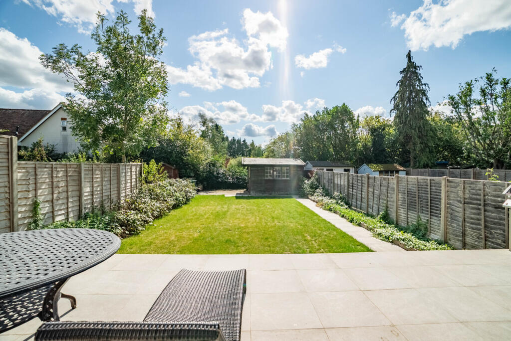 Additional image 28 of Hammers Gate, St. Albans, Hertfordshire, AL2