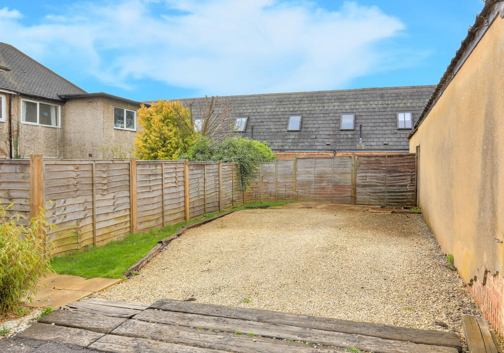 Additional image 9 of Watsons Walk, St Albans, Herts, AL1