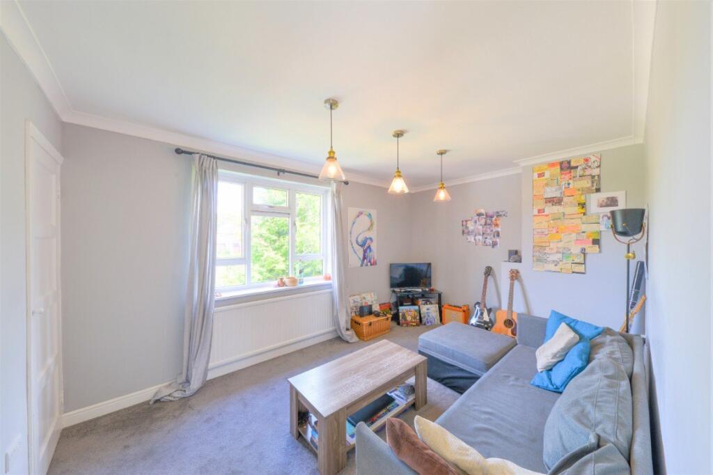 Additional image 5 of Grimthorpe Close, St. Albans, AL3 5RW