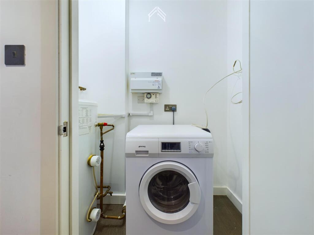 Additional image 4 of Abbott House, St. Albans AL1