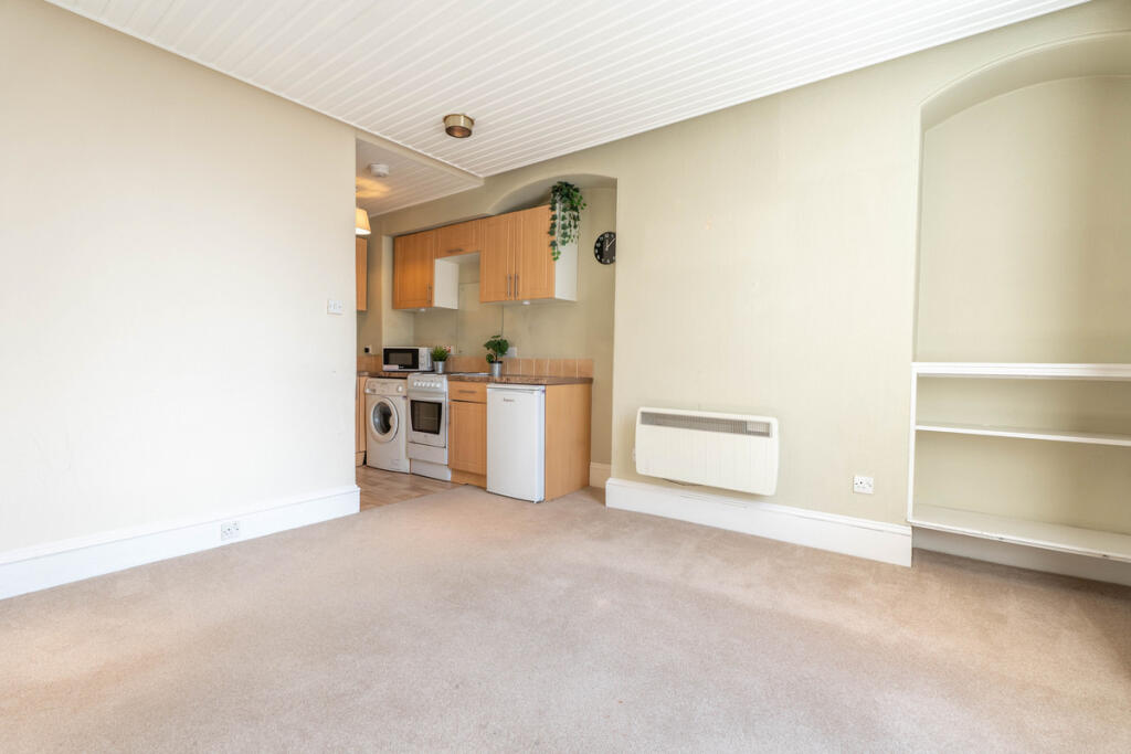 Additional image 5 of Esslemont Avenue, Aberdeen, AB25