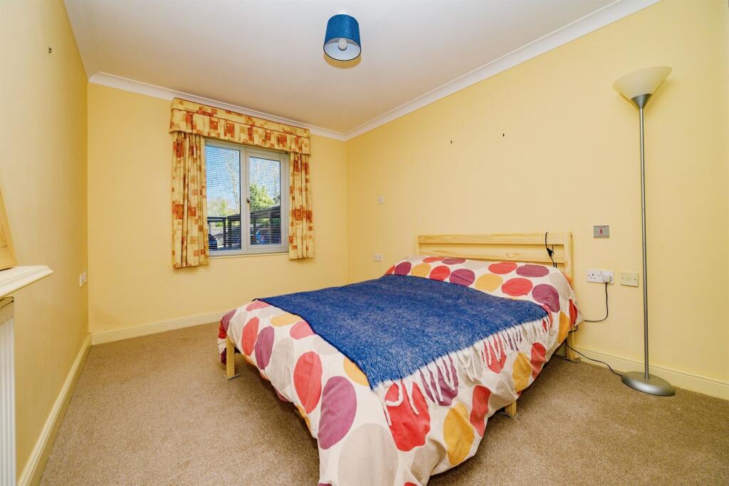 Additional image 5 of Batchwood View, St. Albans
