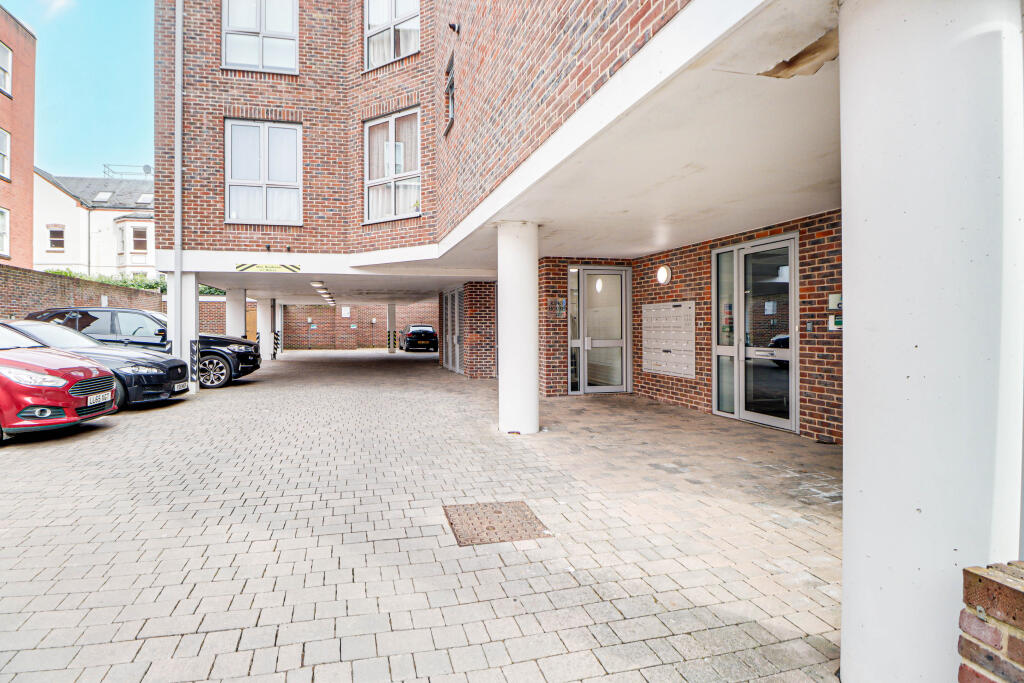 Additional image 8 of Victoria Street, St Albans, AL1