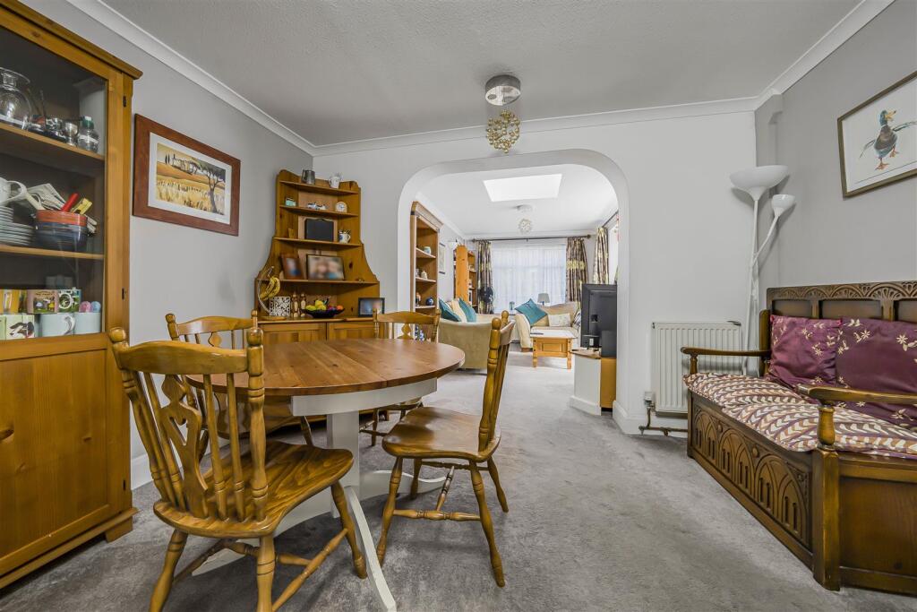 Additional image 7 of Claremont, Bricket Wood, St. Albans