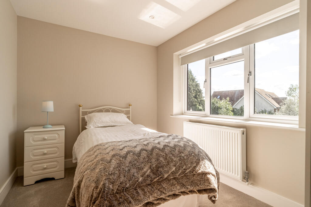 Additional image 17 of Hammers Gate, St. Albans, Hertfordshire, AL2