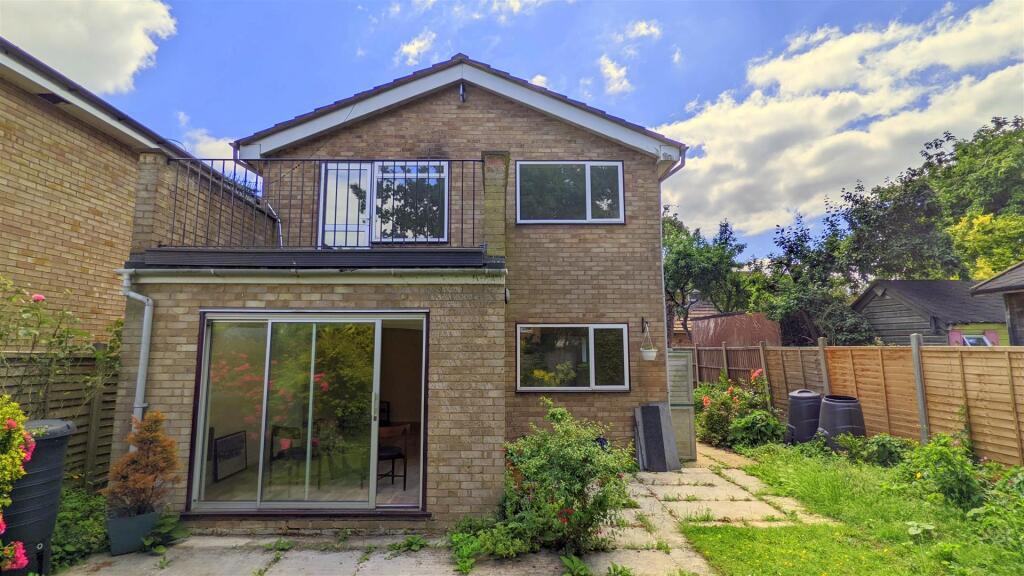 Additional image 11 of Pine Grove, Bricket Wood, St. Albans