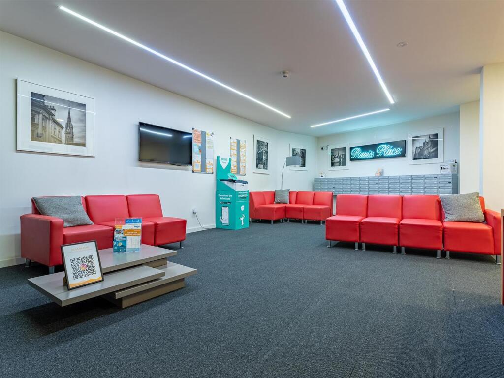 Additional image 13 of Aberdeen | Student | September | AB25