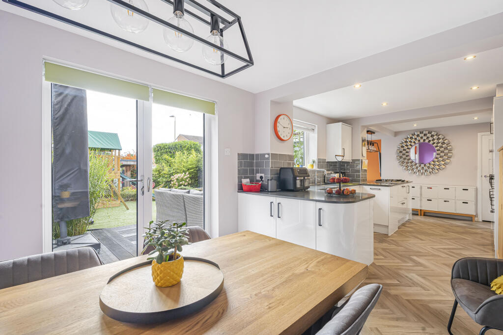 Additional image 2 of Richardson Close, London Colney, AL2 1QW