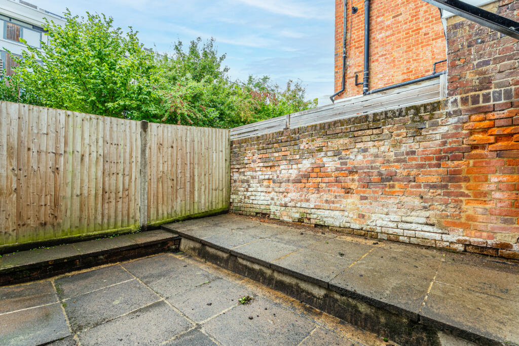 Additional image 7 of Alma Road, St. Albans, Hertfordshire, AL1