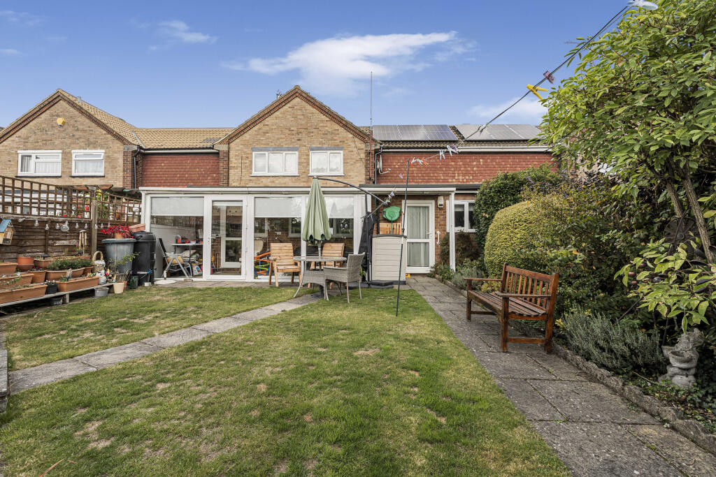 Additional image 18 of Richardson Close, London Colney, St. Albans, Hertfordshire