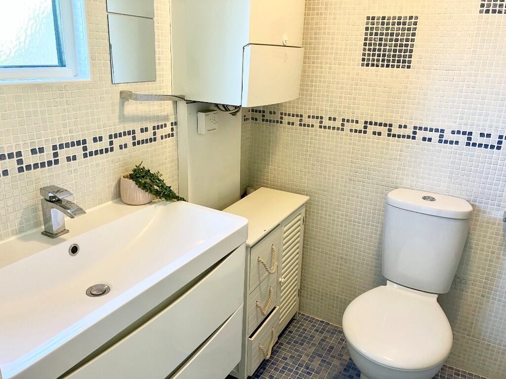 Additional image 16 of Ladies Grove, St. Albans, Hertfordshire, AL3 5TN