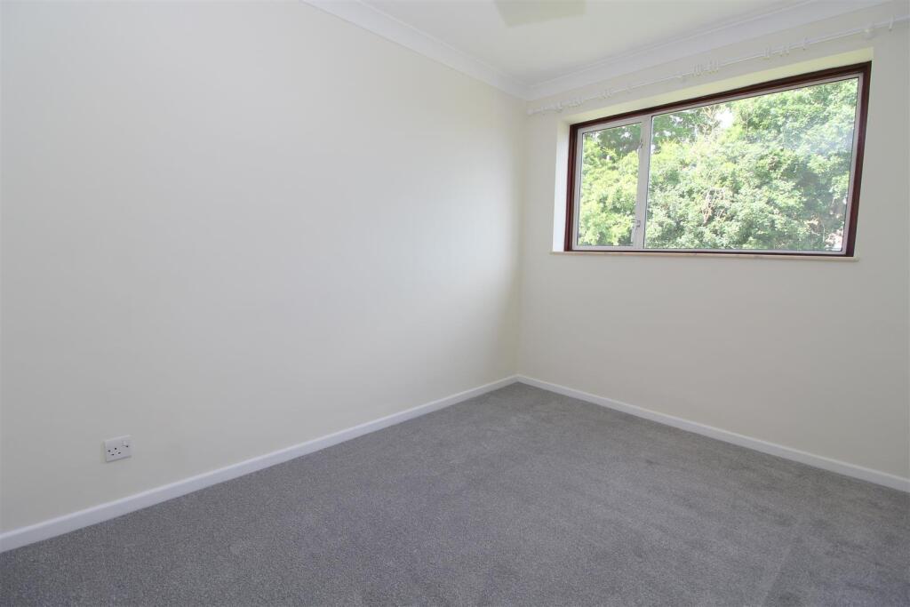 Additional image 16 of Pine Grove, Bricket Wood, St. Albans