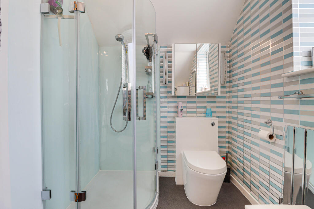 Additional image 18 of North Close, St. Albans, Hertfordshire, AL2