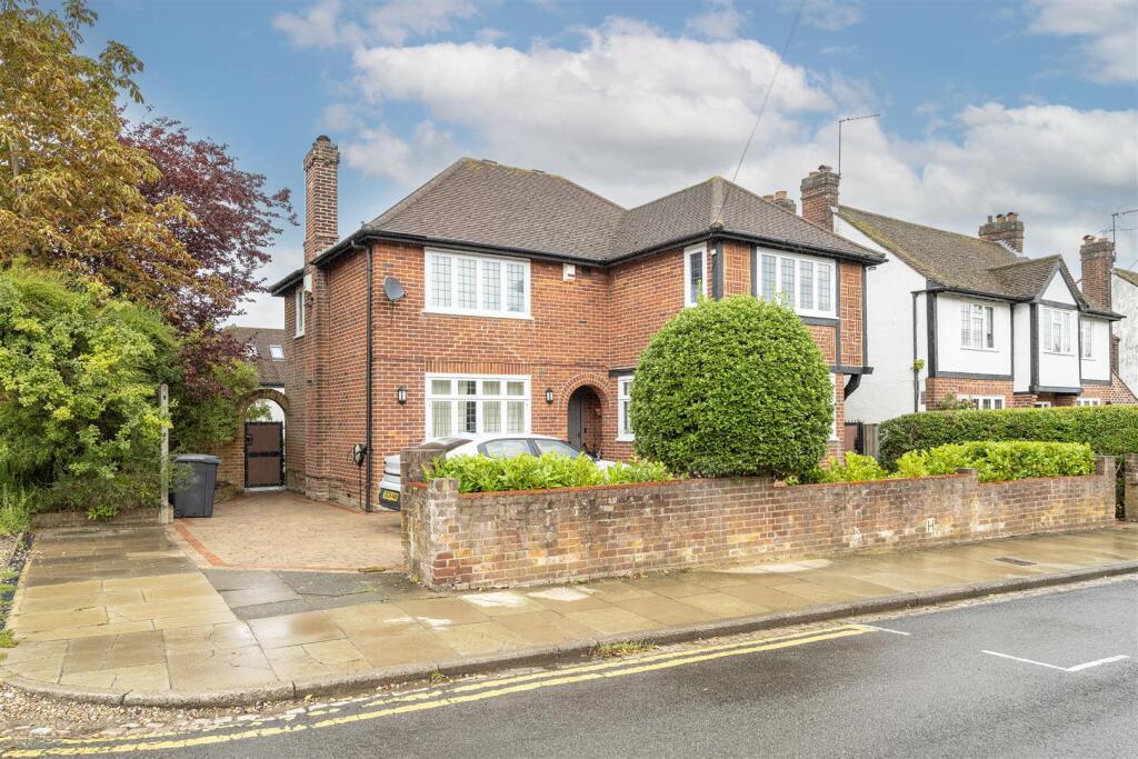 Property image for Gainsborough Avenue, St. Albans