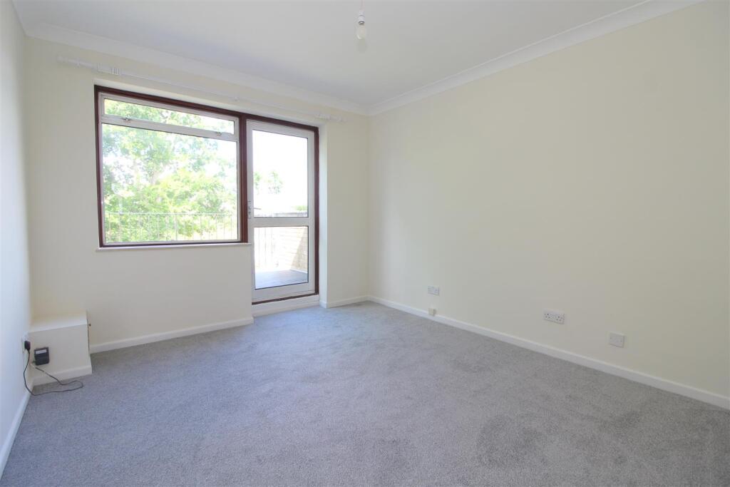 Additional image 12 of Pine Grove, Bricket Wood, St. Albans