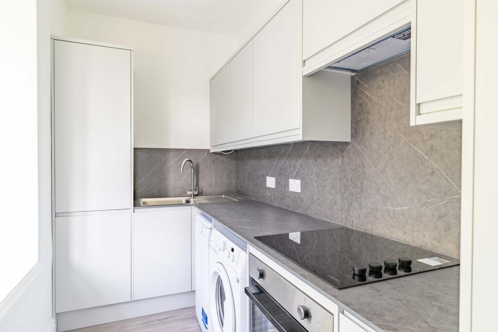 Additional image 3 of Grosvenor Road, St. Albans, Hertfordshire, AL1