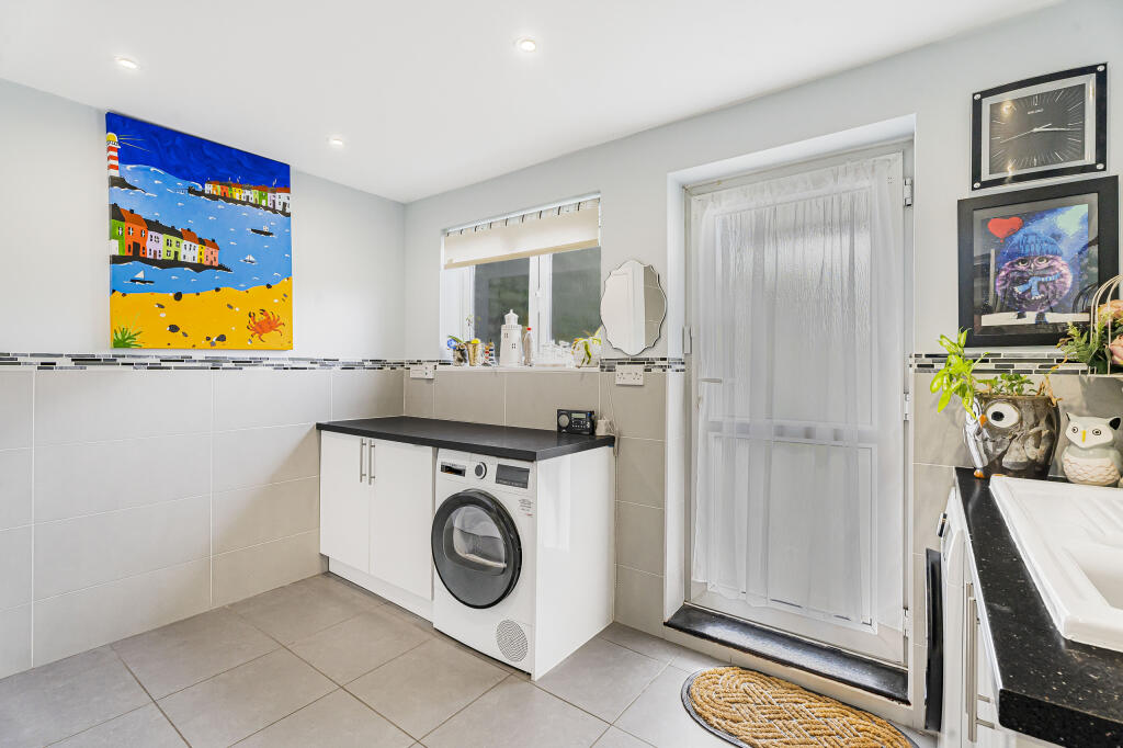 Additional image 10 of Richardson Close, London Colney, St. Albans, Hertfordshire