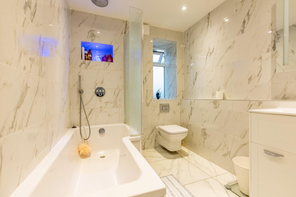 Additional image 10 of Vesta Avenue, St. Albans, Hertfordshire, AL1