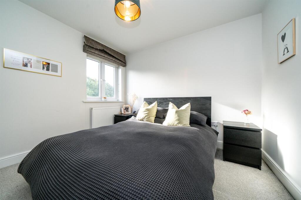 Additional image 14 of Woodland Court, Soothouse Spring, St. Albans