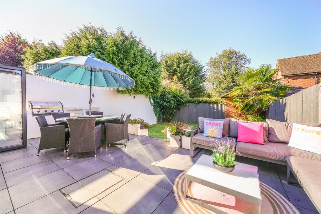 Additional image 28 of St. Andrews Drive, St. Albans