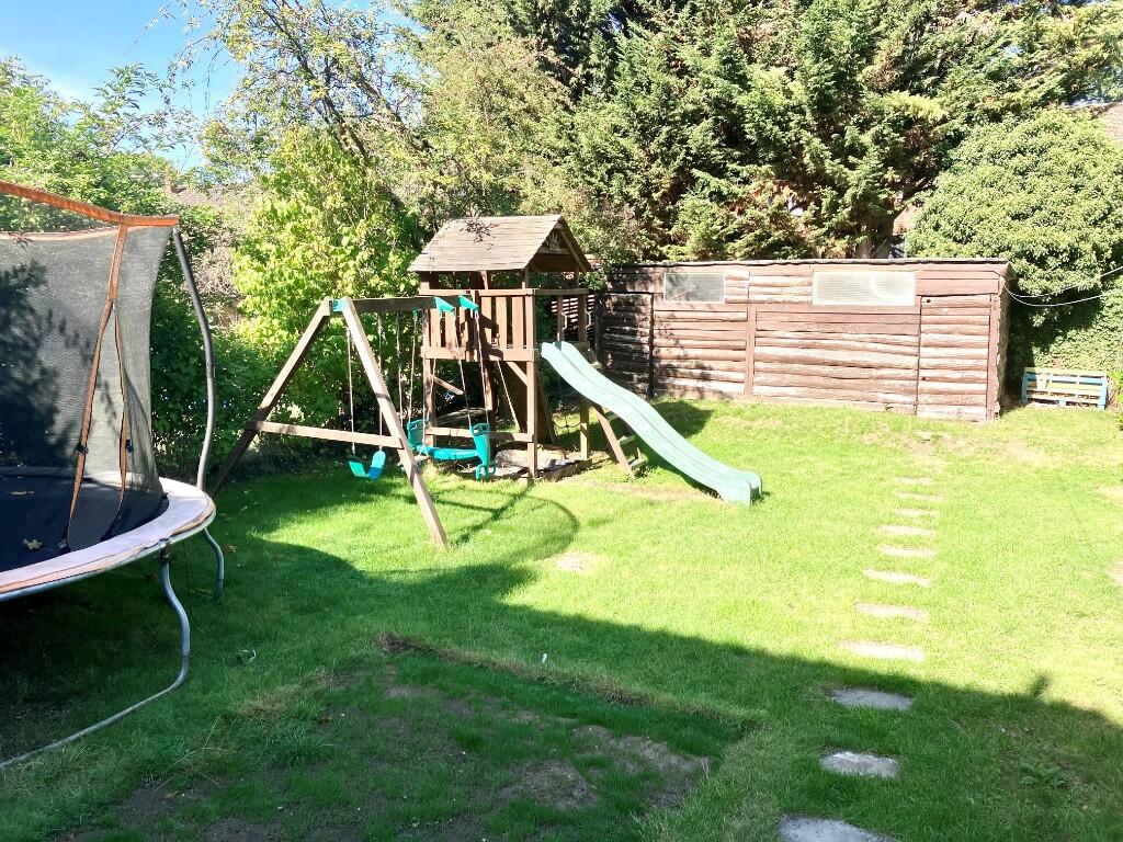 Additional image 24 of Ladies Grove, St. Albans, Hertfordshire, AL3 5TN