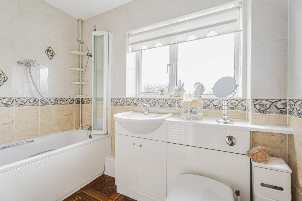 Additional image 19 of Richardson Close, London Colney, St. Albans, Hertfordshire