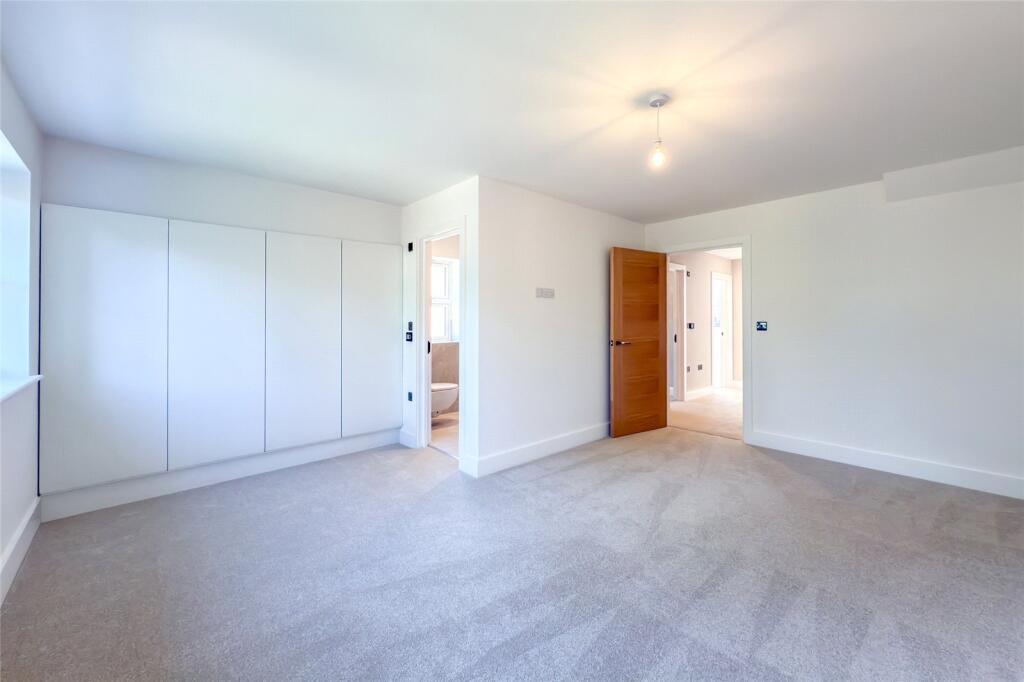 Additional image 10 of Noke Side, St. Albans, Hertfordshire, AL2