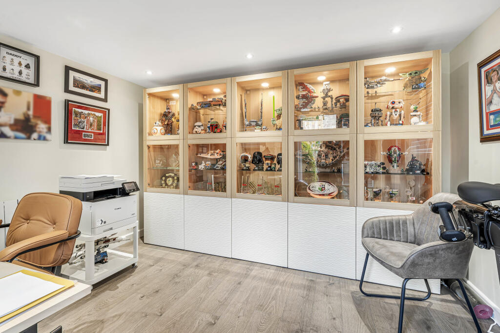 Additional image 23 of Richardson Close, London Colney, AL2 1QW