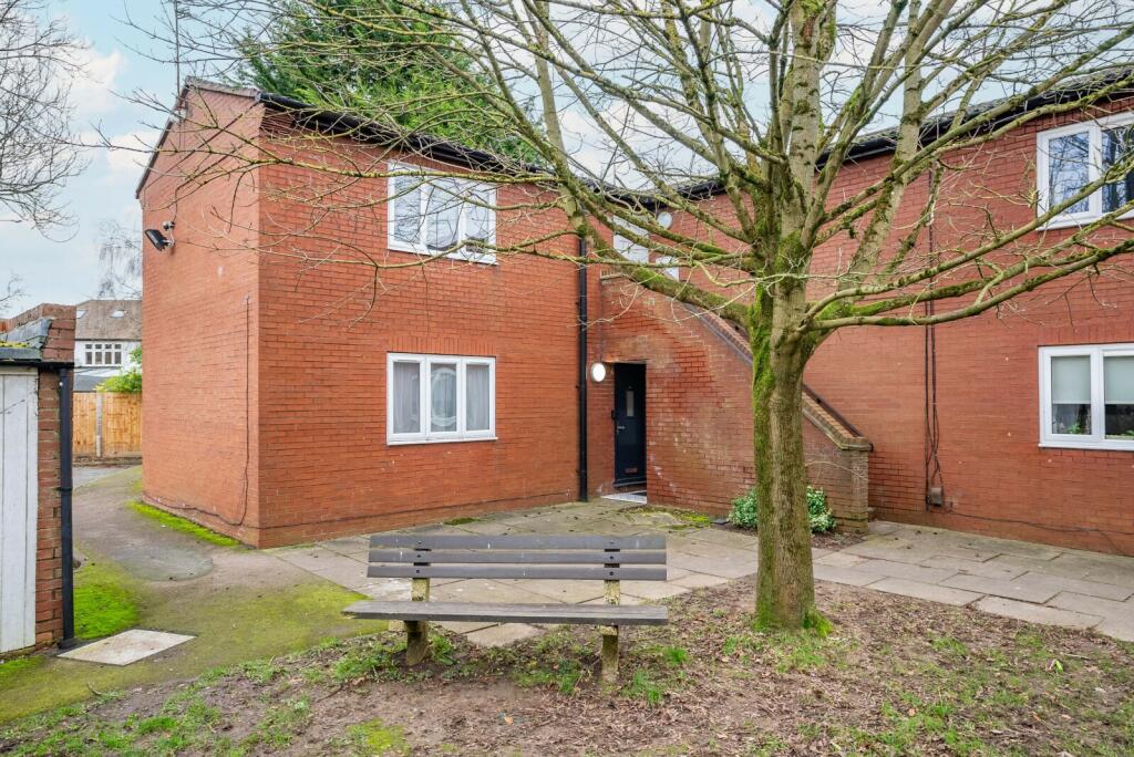 Additional image 2 of Vesta Avenue, St. Albans, Hertfordshire, AL1