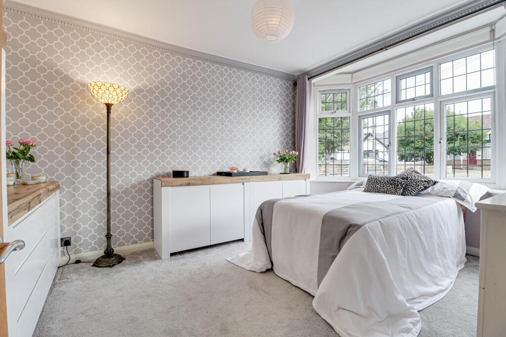 Additional image 4 of North Close, St. Albans, Hertfordshire, AL2