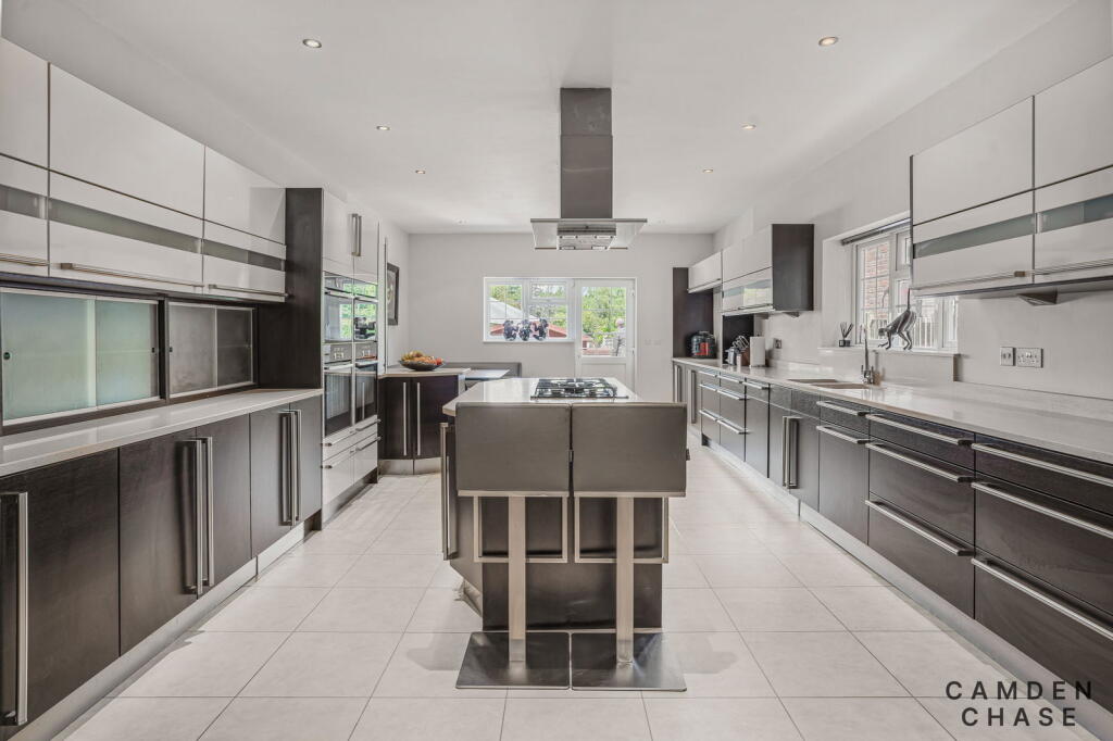 Additional image 9 of Ragged Hall Lane, St. Albans, AL2 3LD