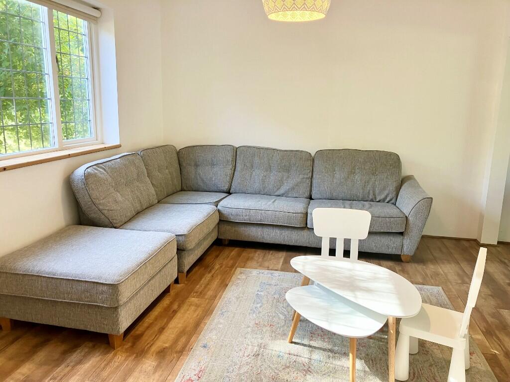 Additional image 3 of Ladies Grove, St. Albans, Hertfordshire, AL3 5TN