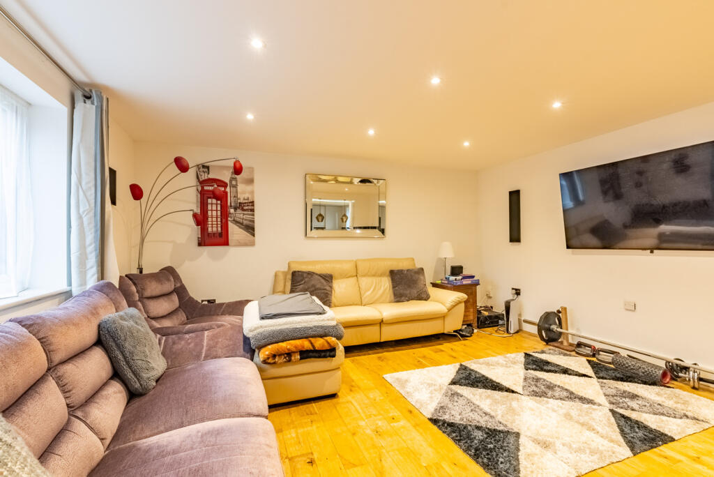 Additional image 14 of Vesta Avenue, St. Albans, Hertfordshire, AL1