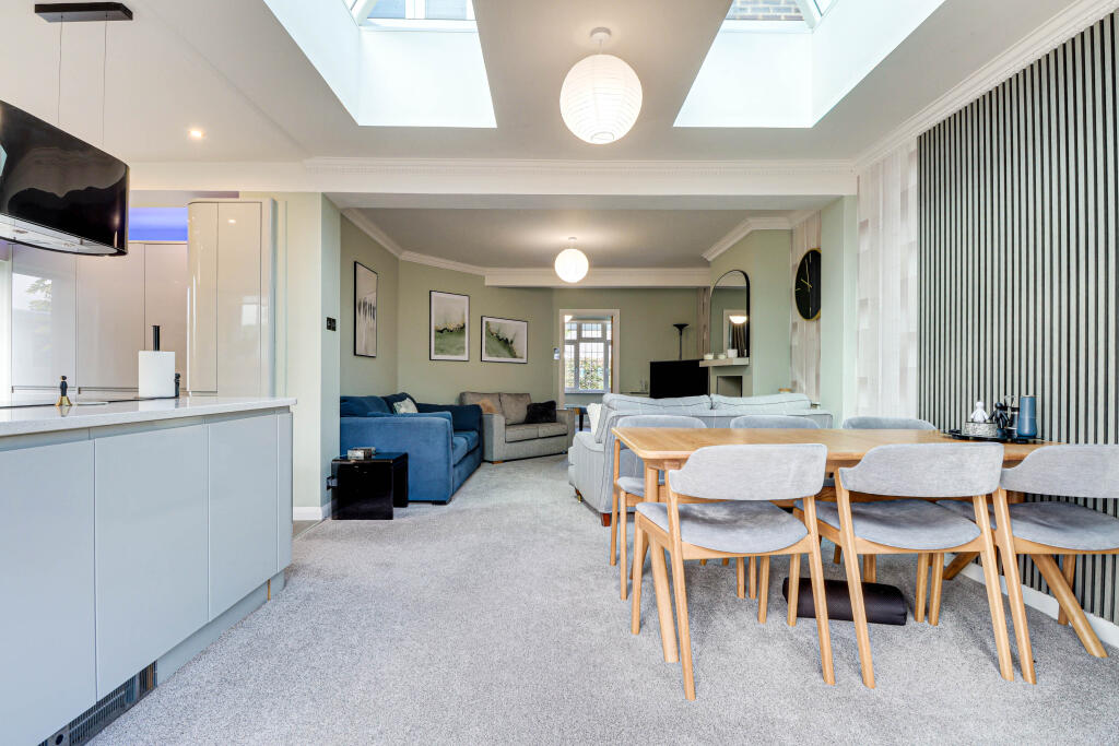 Additional image 13 of North Close, St. Albans, Hertfordshire, AL2