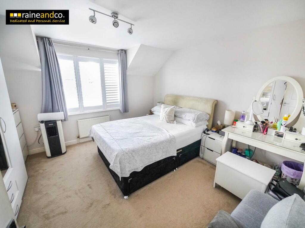 Additional image 4 of Cornerfield, Hatfield