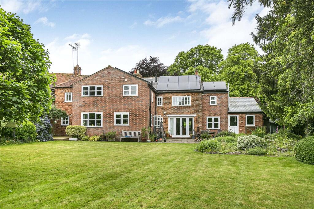 Additional image 18 of Church End, Redbourn, Hertfordshire, AL3