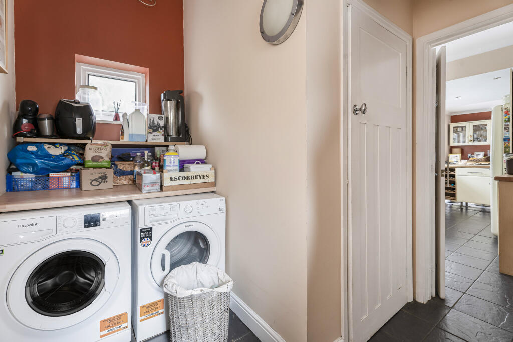 Additional image 23 of Brache Close, Redbourn, St. Albans, AL3