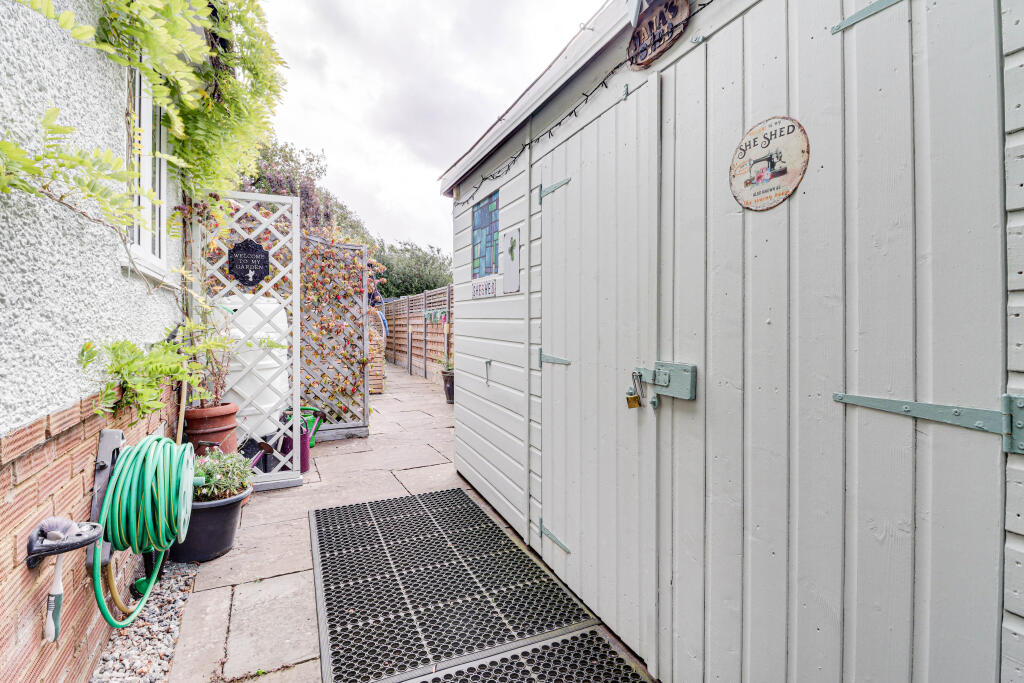 Additional image 21 of North Close, St. Albans, Hertfordshire, AL2