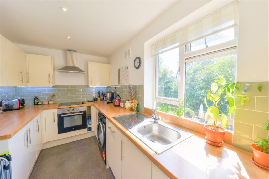 Additional image 4 of Grimthorpe Close, St. Albans, AL3 5RW