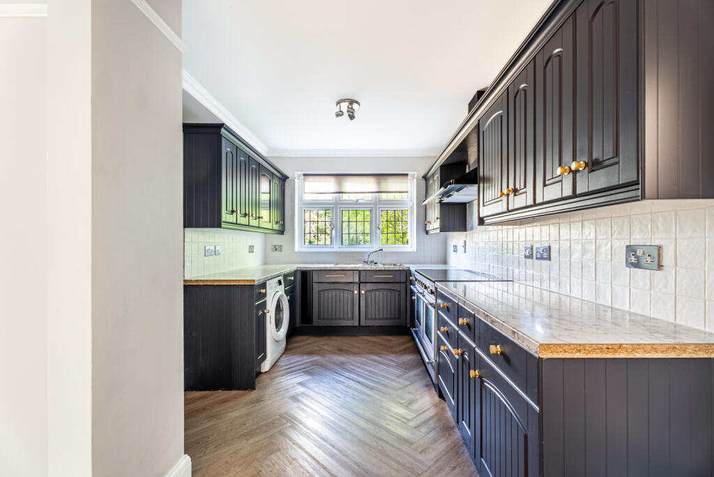 Additional image 7 of Harpenden Road, St. Albans, Hertfordshire, AL3