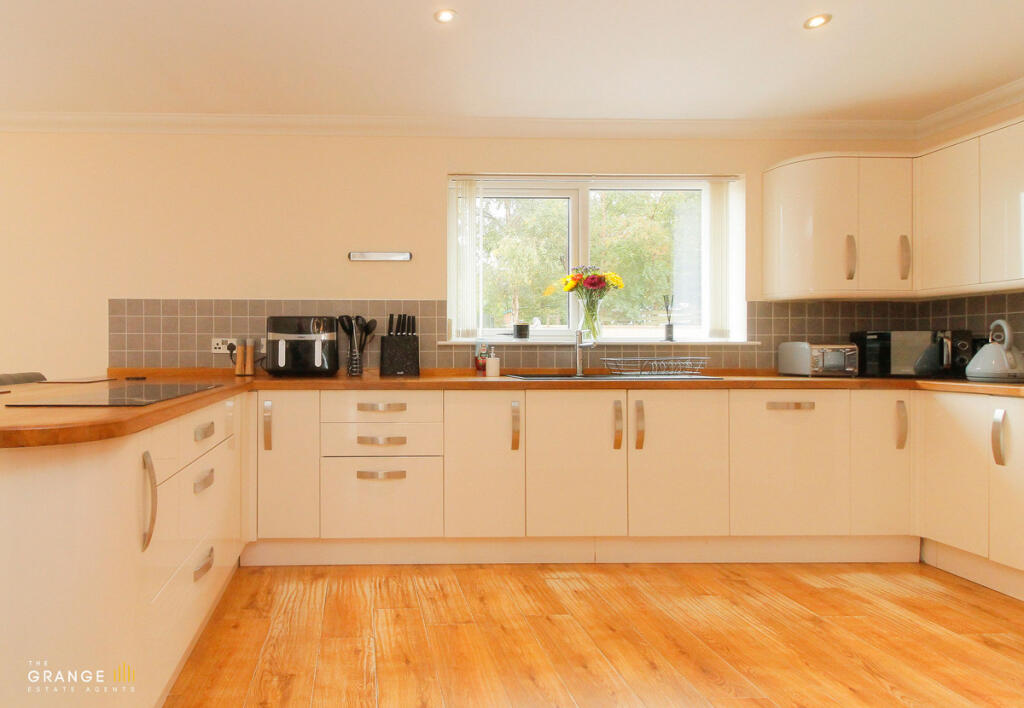 Additional image 4 of Inchtamack Cottages, Cornhill, AB45