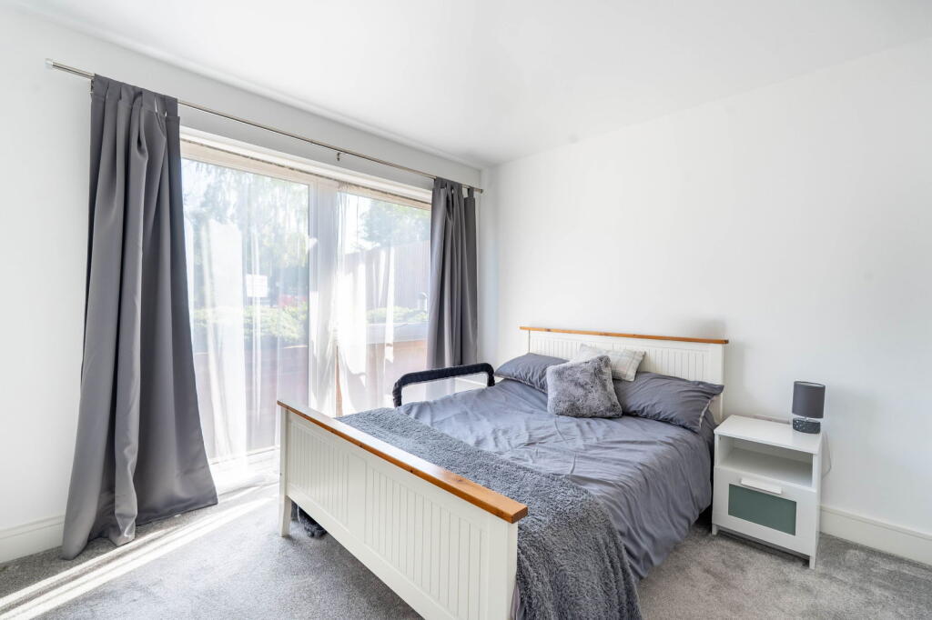 Additional image 8 of Golden Lion Mews High Street, London Colney, St. Albans, AL2 1RG