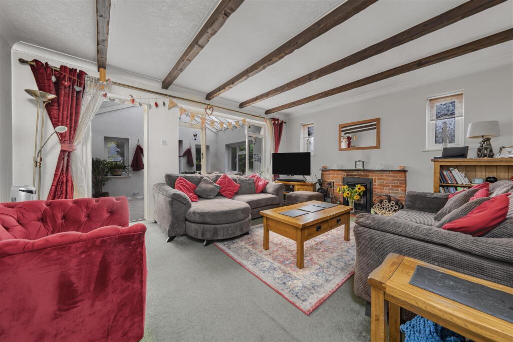 Additional image 23 of Bucknalls Drive, Bricket Wood, St. Albans