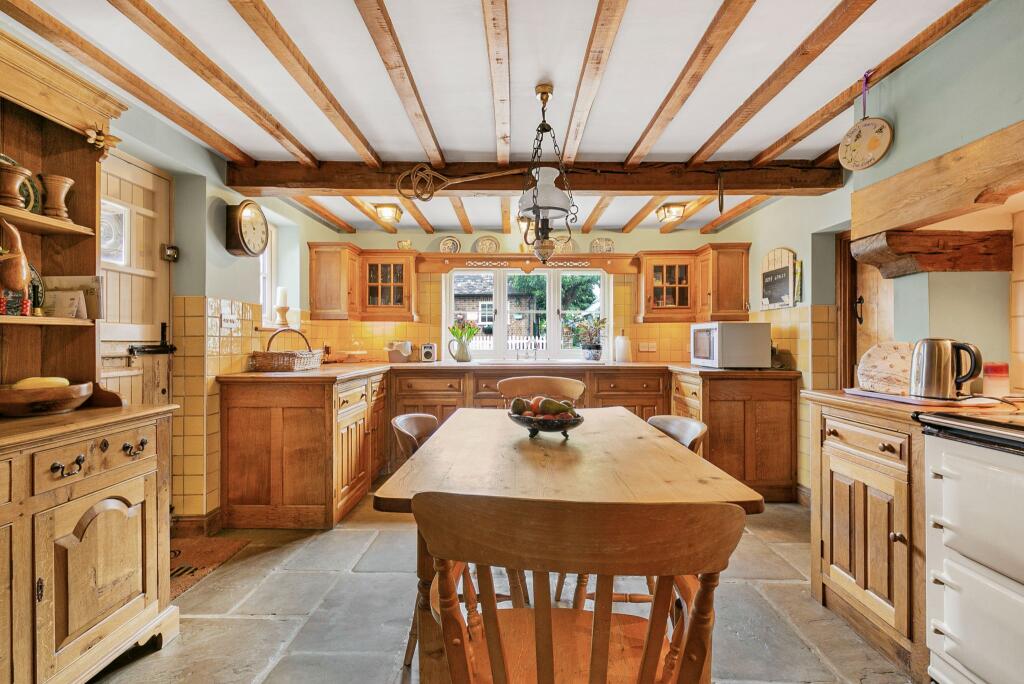 Additional image 8 of The Old Cottage, Pooleys Lane, Welham Green, AL9