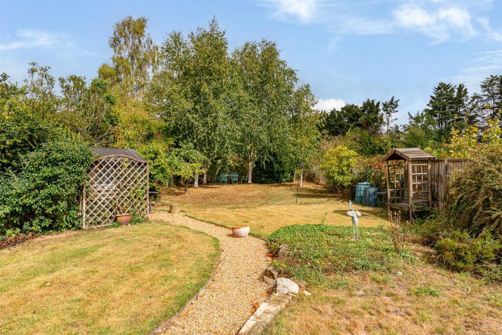 Additional image 24 of Godfries Close, Tewin, Welwyn