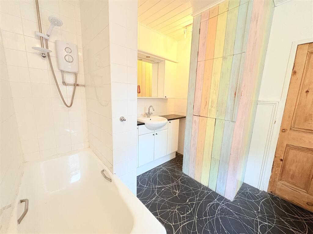 Additional image 11 of Laburnum Grove, Moseley