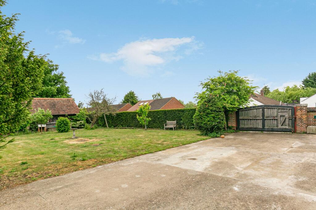Additional image 25 of The Old Cottage, Pooleys Lane, Welham Green, AL9