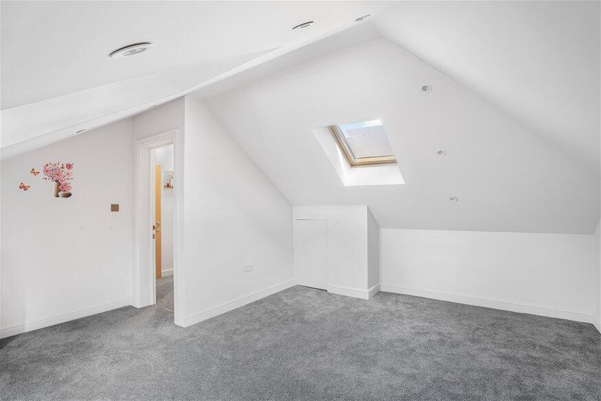Additional image 16 of Grove Road, Harpenden, AL5