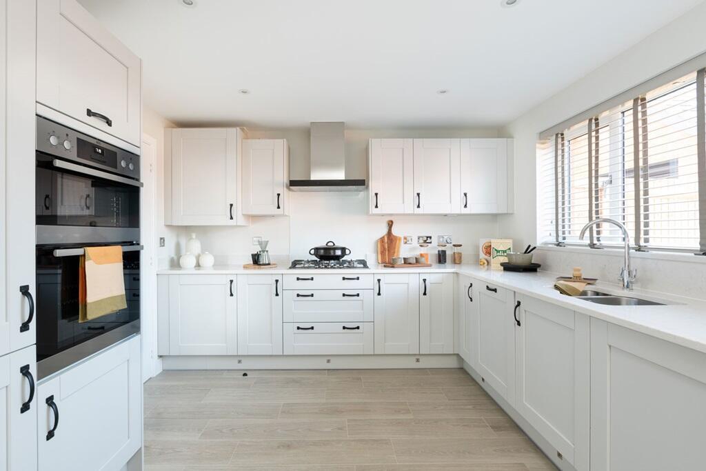 Additional image 2 of Colney Manor Bullens Green Lane, Colney Heath, St. Albans