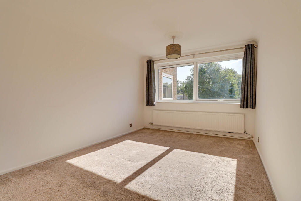 Additional image 7 of Bowling Close, Harpenden, AL5